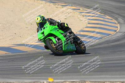 media/Jan-10-2025-CVMA Friday Practice (Fri) [[489e0da257]]/Group 4 and Trackday/Session 3 (Turns 9 and 10)/